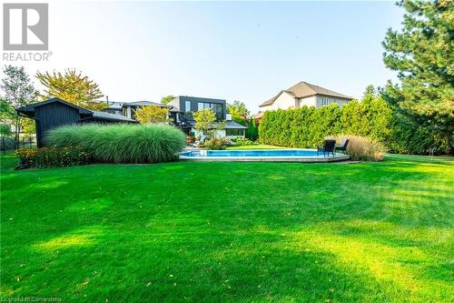 97 Overdale Avenue, Waterdown, ON - Outdoor With Backyard