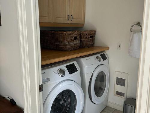 Salle de bains - 83 Rue Pine, Hudson, QC - Indoor Photo Showing Laundry Room