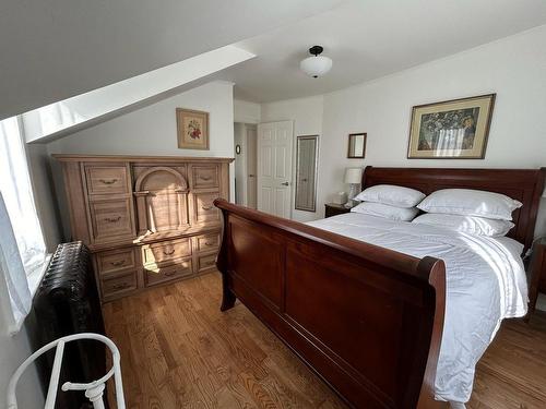 Chambre Ã Â coucher - 83 Rue Pine, Hudson, QC - Indoor Photo Showing Bedroom