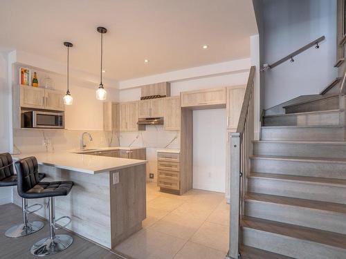 Vue d'ensemble - 211-3685 Rue Fleury E., Montréal (Montréal-Nord), QC - Indoor Photo Showing Kitchen With Upgraded Kitchen