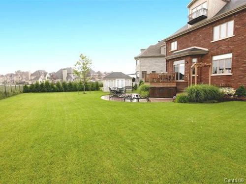 Backyard - 412 Rue Des Alismas, Laval (Sainte-Dorothée), QC - Outdoor