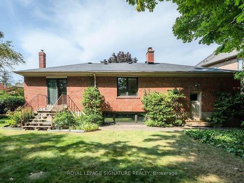 23 Sifton Crt, Toronto, ON - Outdoor