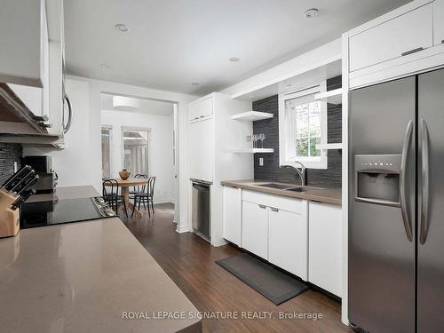 109 Manning Ave, Toronto, ON - Indoor Photo Showing Kitchen With Stainless Steel Kitchen