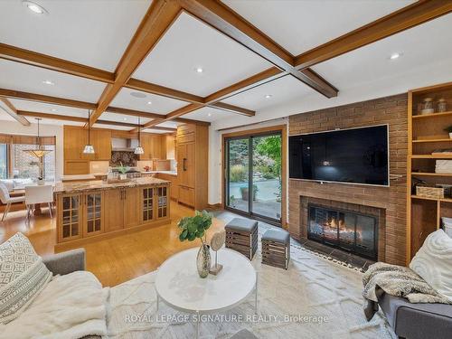 14 Macklingate Crt, Toronto, ON - Indoor Photo Showing Living Room With Fireplace