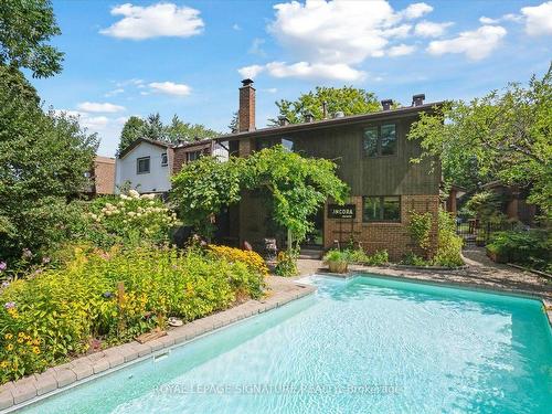 14 Macklingate Crt, Toronto, ON - Outdoor With In Ground Pool With Backyard