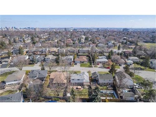 28 Parkview Pl, Brampton, ON - Outdoor With View