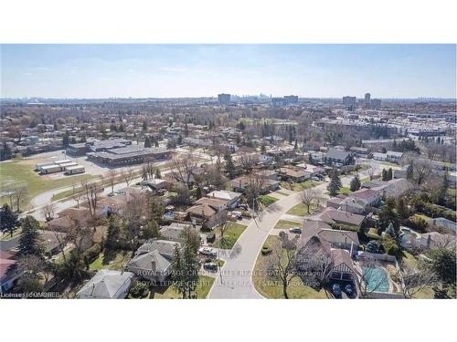 28 Parkview Pl, Brampton, ON - Outdoor With View