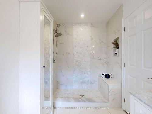 63 Moore St, Brampton, ON - Indoor Photo Showing Bathroom