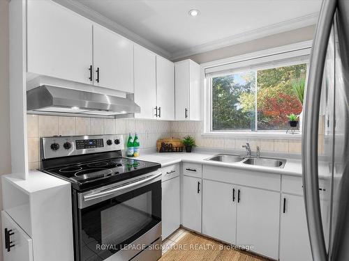 41 Vanderbrent Cres, Toronto, ON - Indoor Photo Showing Kitchen With Double Sink