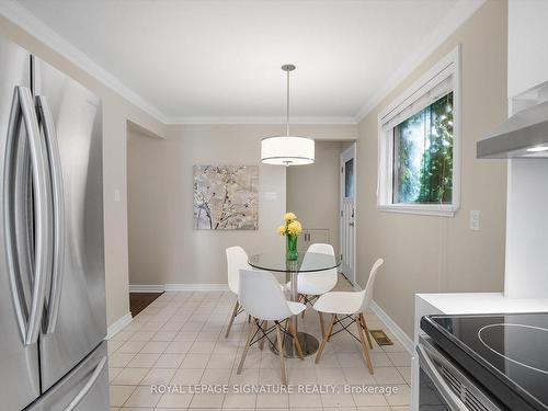 41 Vanderbrent Cres, Toronto, ON - Indoor Photo Showing Dining Room