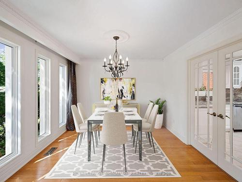 3577 Gallager Dr, Mississauga, ON - Indoor Photo Showing Dining Room