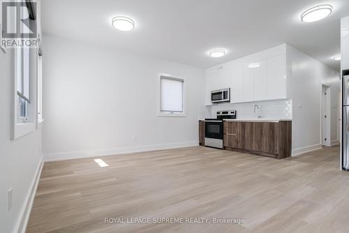 1 - 97 Bernice Crescent, Toronto, ON - Indoor Photo Showing Kitchen