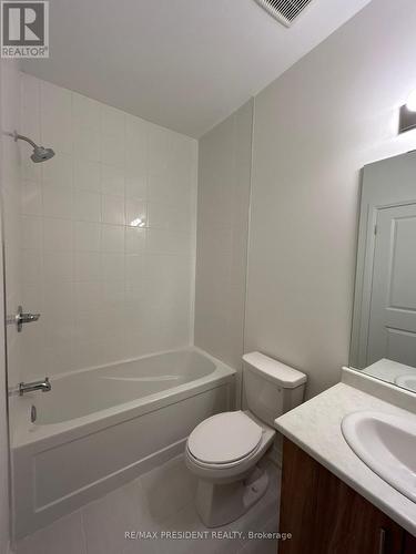 40 Sidney Rose Common Street, St. Catharines, ON - Indoor Photo Showing Bathroom