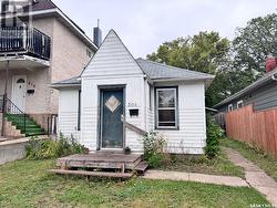 308 26th STREET W  Saskatoon, SK S7L 0H7