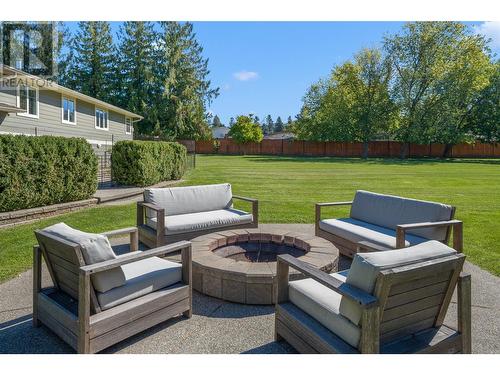 3505 Mcculloch Road, Kelowna, BC - Outdoor With Deck Patio Veranda With Backyard