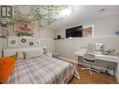 3505 Mcculloch Road, Kelowna, BC - Indoor Photo Showing Bedroom