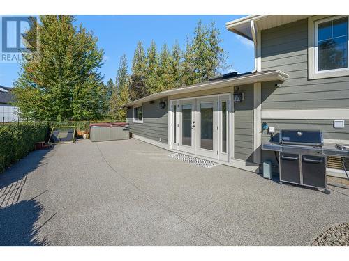 3505 Mcculloch Road, Kelowna, BC - Outdoor With Exterior