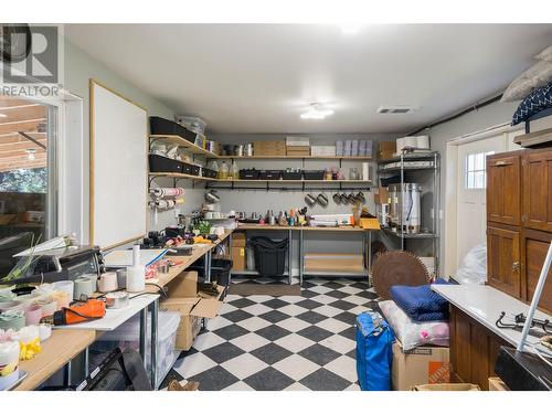 3505 Mcculloch Road, Kelowna, BC - Indoor