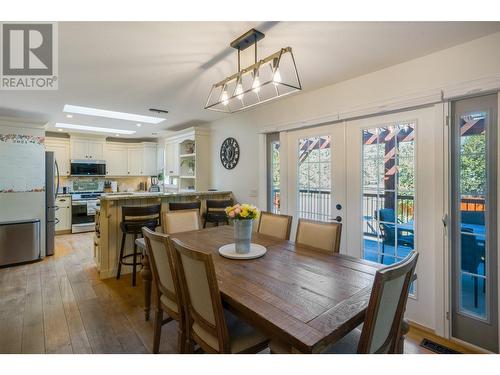 3505 Mcculloch Road, Kelowna, BC - Indoor Photo Showing Dining Room