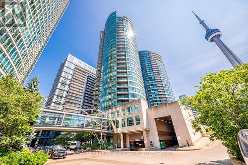 2601 - 373 Front Street W, Toronto, ON - Outdoor With Facade