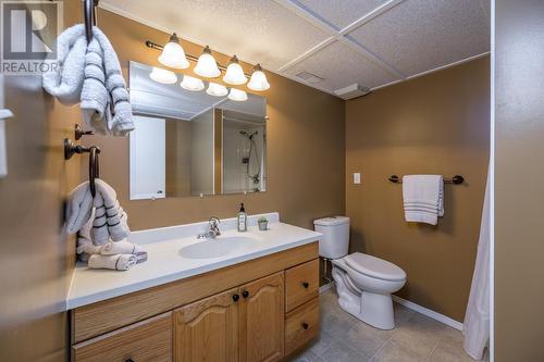 4739 Crocus Crescent, Prince George, BC - Indoor Photo Showing Bathroom