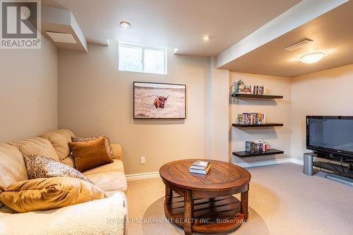 82 Cole Street, Hamilton (Waterdown), ON - Indoor