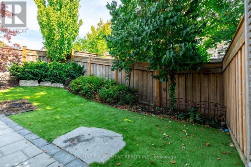 82 Cole Street, Hamilton (Waterdown), ON - Outdoor With Backyard