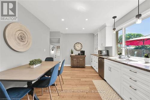 26 Elford Crescent, Hamilton, ON - Indoor Photo Showing Dining Room