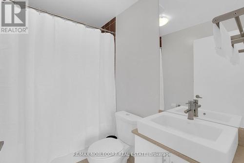 4407 - 55 Bremner Boulevard, Toronto, ON - Indoor Photo Showing Bathroom