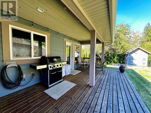 1090 14 Avenue Se, Salmon Arm, BC - Outdoor With Deck Patio Veranda With Exterior