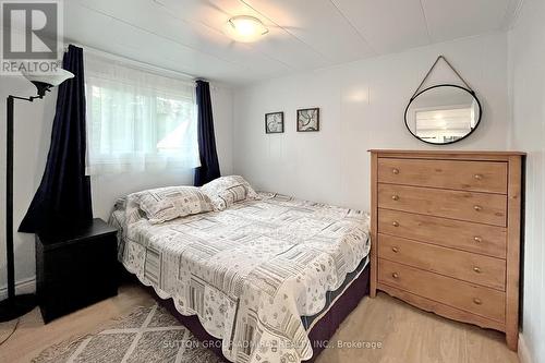 477 Balsam Chutes Road, Huntsville, ON - Indoor Photo Showing Bedroom