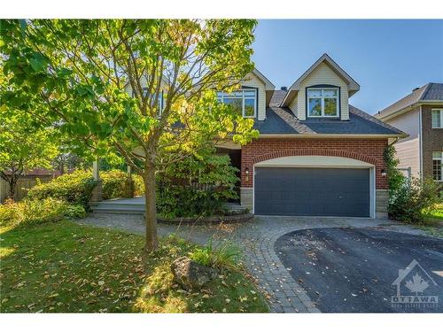 8 Loyal Hill Crescent, Kanata, ON 