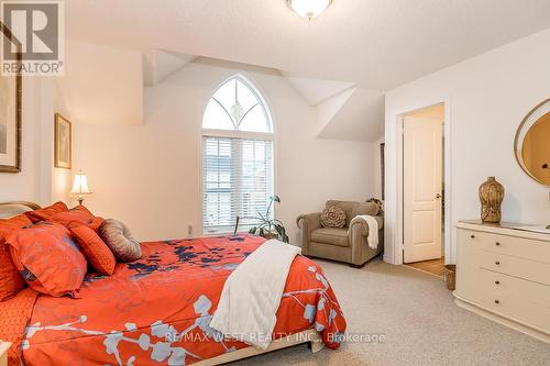 118 Succession Crescent, Barrie, ON - Indoor Photo Showing Bedroom