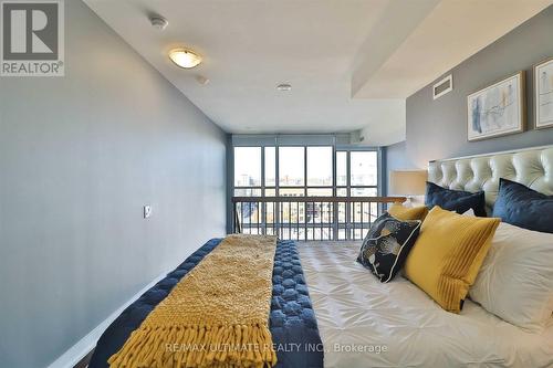 612 - 5 Hanna Avenue, Toronto, ON - Indoor Photo Showing Bedroom