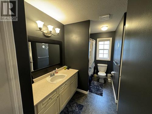 31 350 Pearkes Drive, Williams Lake, BC - Indoor Photo Showing Bathroom