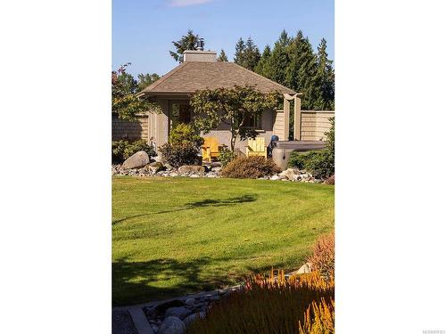 6455 Bryn Rd, Central Saanich, BC 