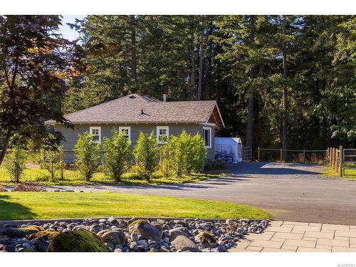 6455 Bryn Rd, Central Saanich, BC 