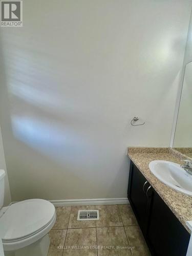 74 Vinton Road, Hamilton, ON - Indoor Photo Showing Bathroom