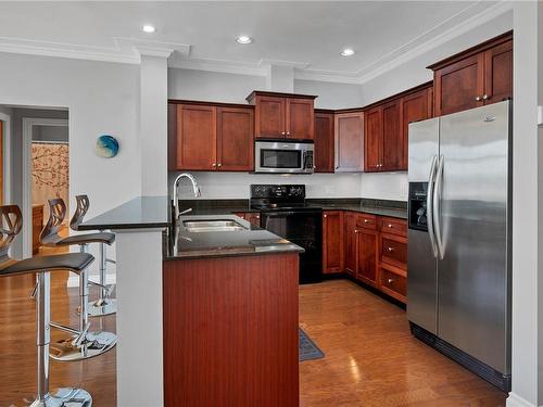 207-2676 Island Hwy South, Campbell River, BC - Indoor Photo Showing Kitchen With Stainless Steel Kitchen With Double Sink