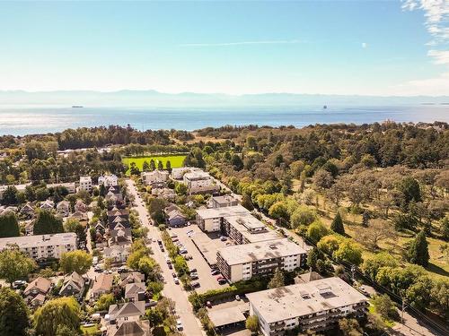 423-964 Heywood Rd, Victoria, BC - Outdoor With Body Of Water With View