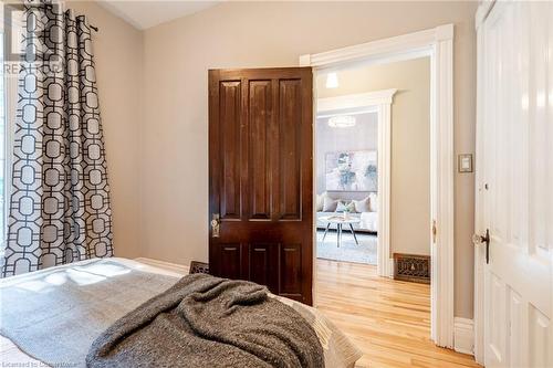 198 Duke Street, Hamilton, ON - Indoor Photo Showing Bedroom