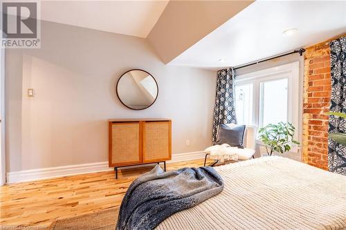 198 Duke Street, Hamilton, ON - Indoor Photo Showing Bedroom