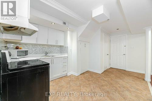 891 Stonebridge Avenue, Mississauga (East Credit), ON - Indoor Photo Showing Kitchen