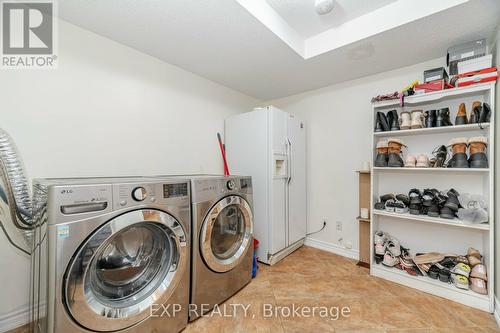 891 Stonebridge Avenue, Mississauga (East Credit), ON - Indoor Photo Showing Laundry Room