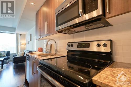 238 Besserer Street Unit#308, Ottawa, ON - Indoor Photo Showing Kitchen