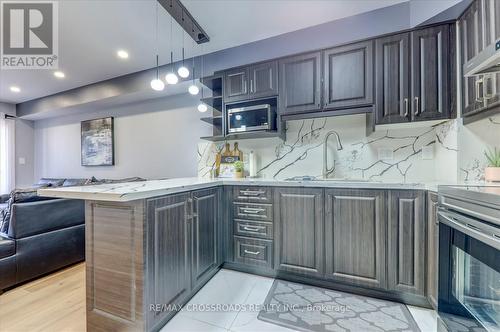 435 - 5225 Finch Avenue E, Toronto (Agincourt North), ON - Indoor Photo Showing Kitchen