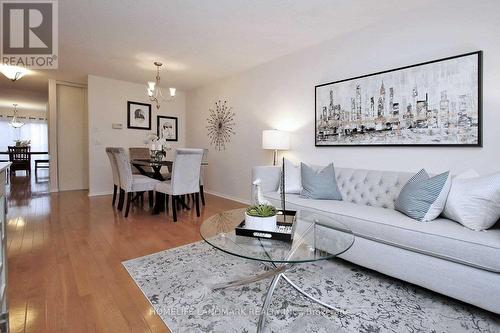 118 - 5030 Heatherleigh Avenue, Mississauga, ON - Indoor Photo Showing Living Room