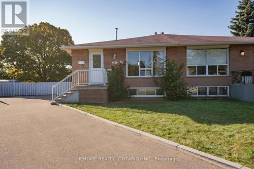 1266 Pallatine Drive, Oakville (College Park), ON - Outdoor