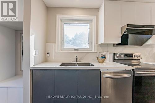 1266 Pallatine Drive, Oakville (College Park), ON - Indoor Photo Showing Kitchen