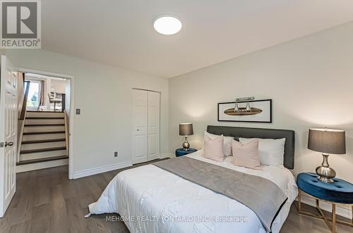 1266 Pallatine Drive, Oakville, ON - Indoor Photo Showing Bedroom